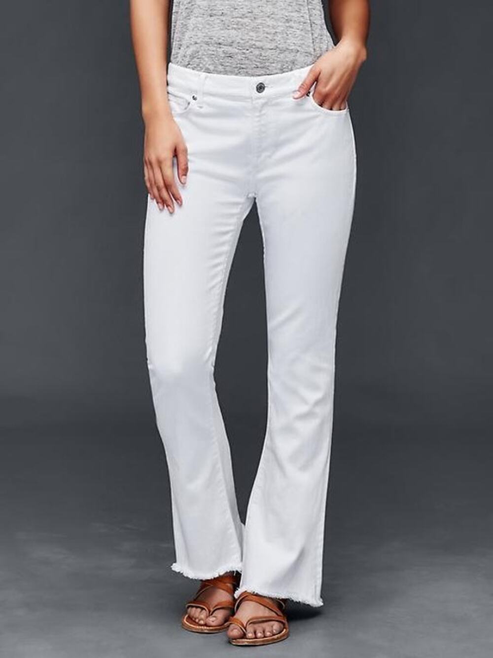 Gap 1969 Women's Summer Flare Long & Lean White Denim Jeans Raw Hem - 00